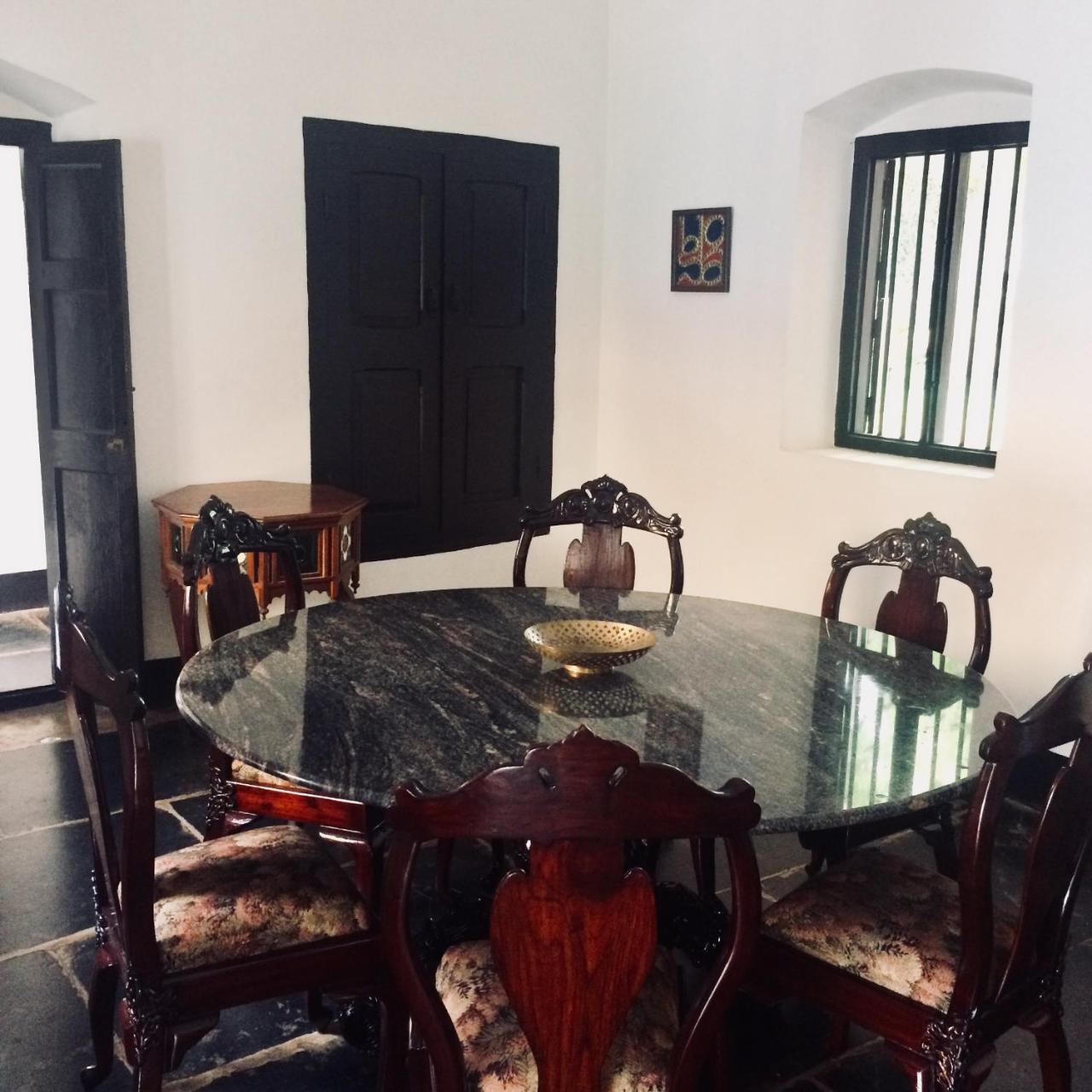 Laika Heritage Stay Mysore Exteriör bild